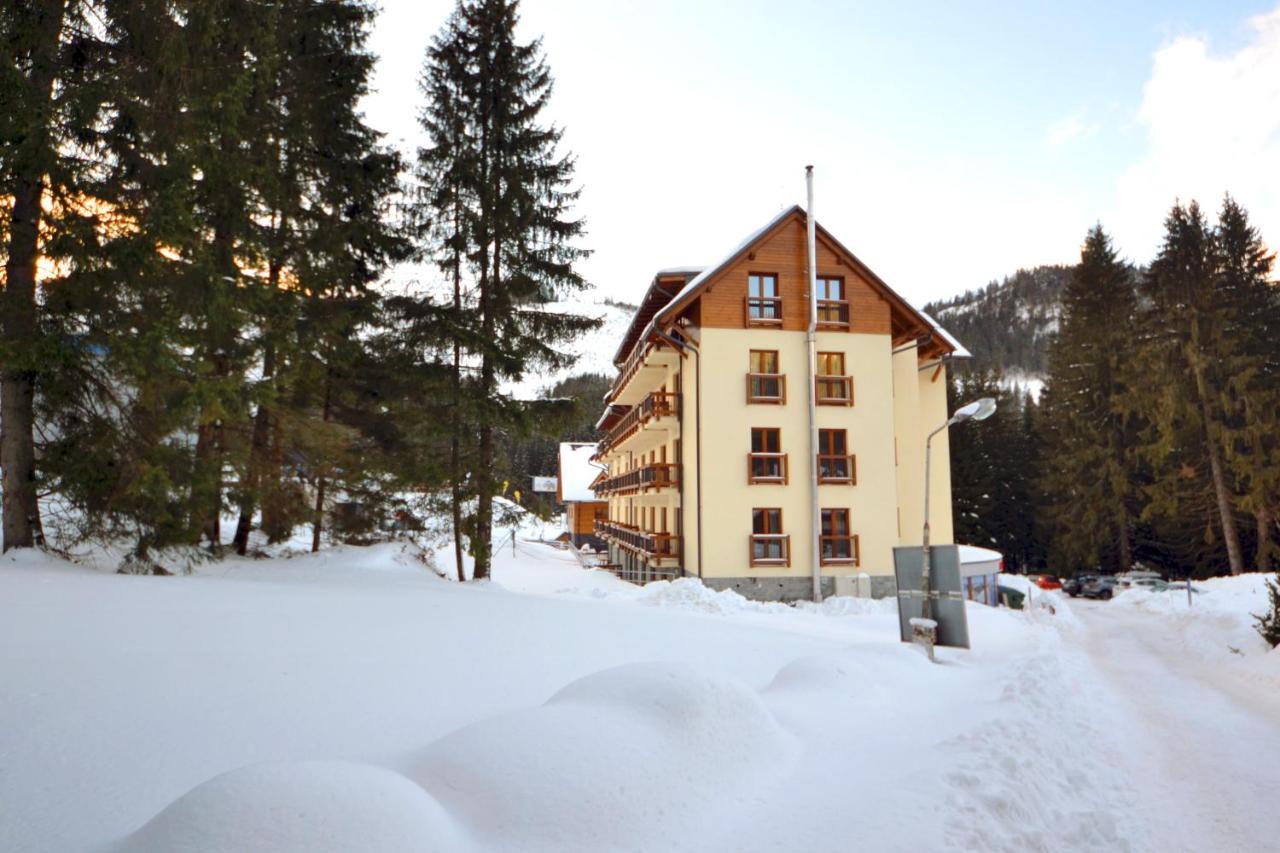 Ff Apartments Jasna Lucky Demanovska Dolina Bagian luar foto